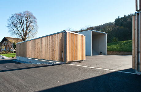 Bauhof Innermanzing, Holz Fassade